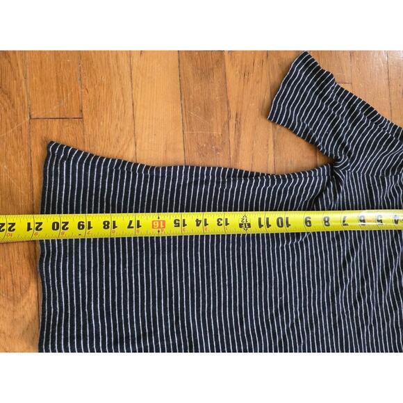 Vince Womens Striped Scoop Neck 3/4 Sleeve Top Gray Sz Small Lightweight A001048 - Picture 2 of 8